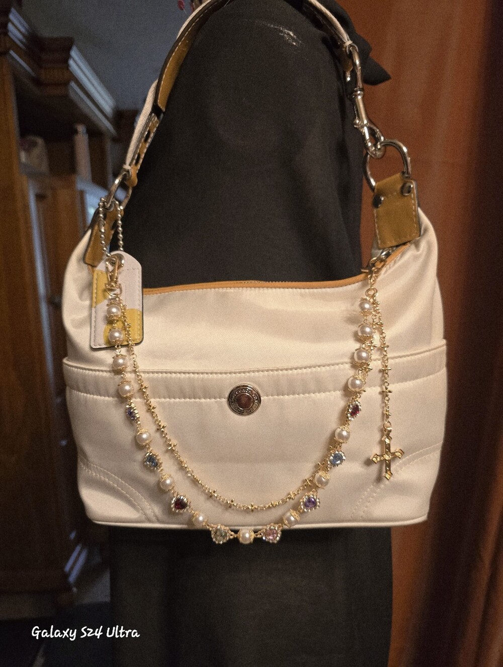 Women's Cream Shoulder Bag with Decorative Crystal & Pearl Chain. Very Gorgeous.